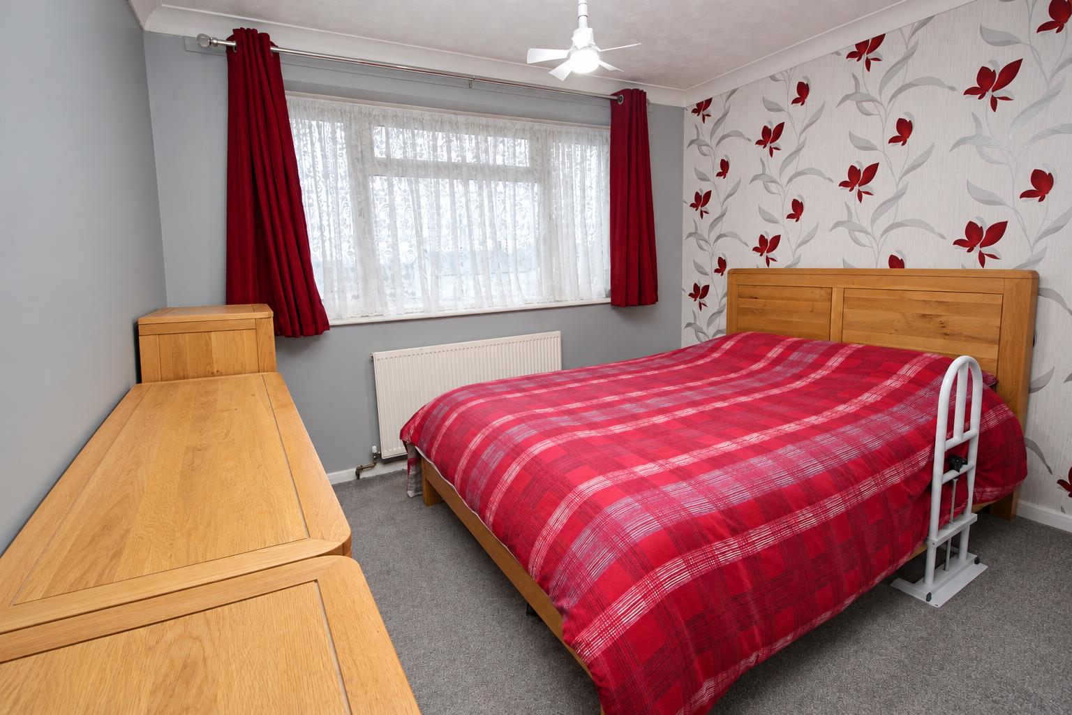 Andover Close, Tilehurst, Reading